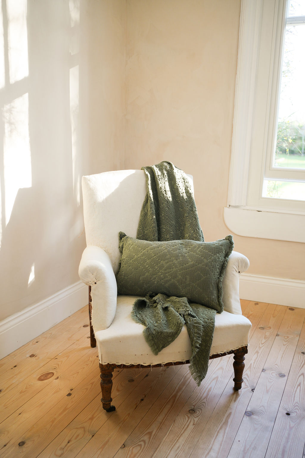 The Chantilly Cushion Olive 30x50cm