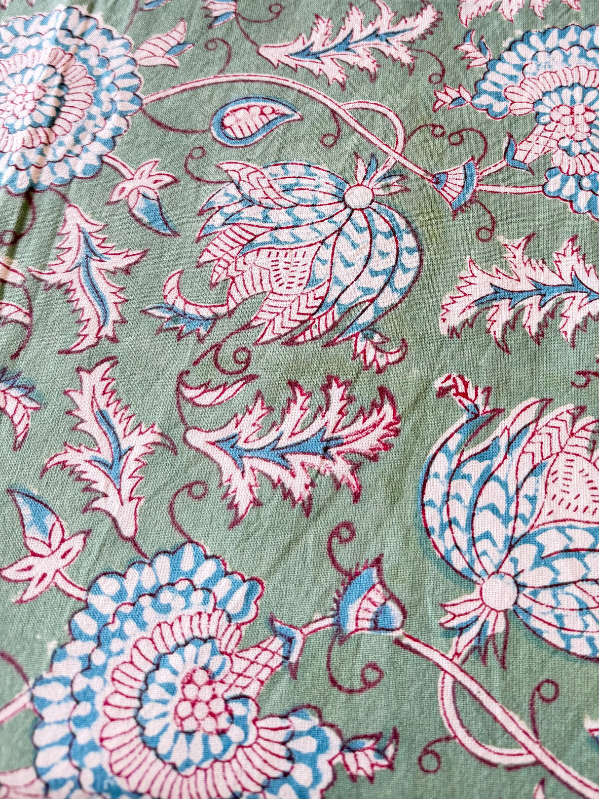 PISTA - Pistachio Green Floral