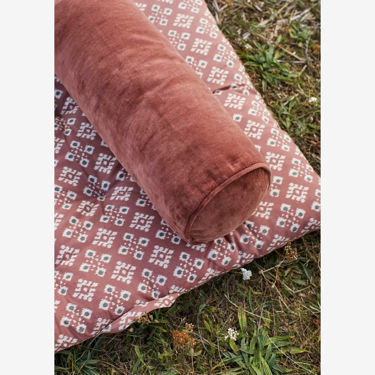 VELVET BOLSTER CUSHION 50CM - DARK ROSE