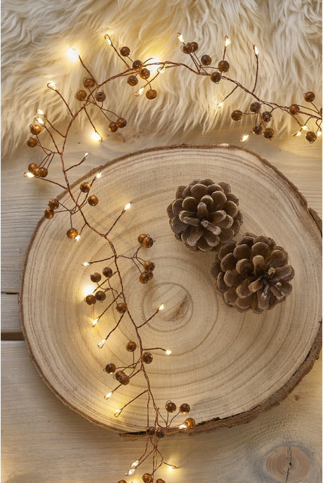 Woodland Berry Garland (battery)