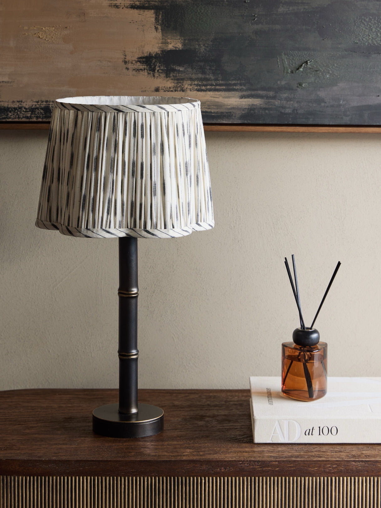 LIBRA - LEXI TABLE LAMP WITH SHADE