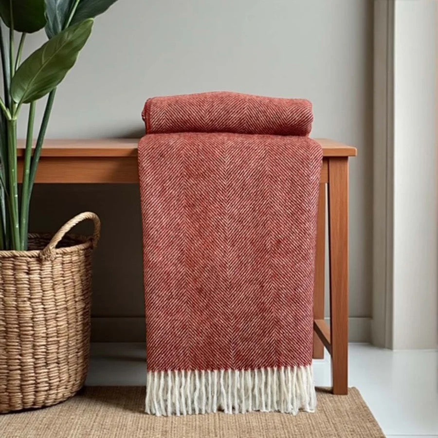 RUST PURE WOOL THROW