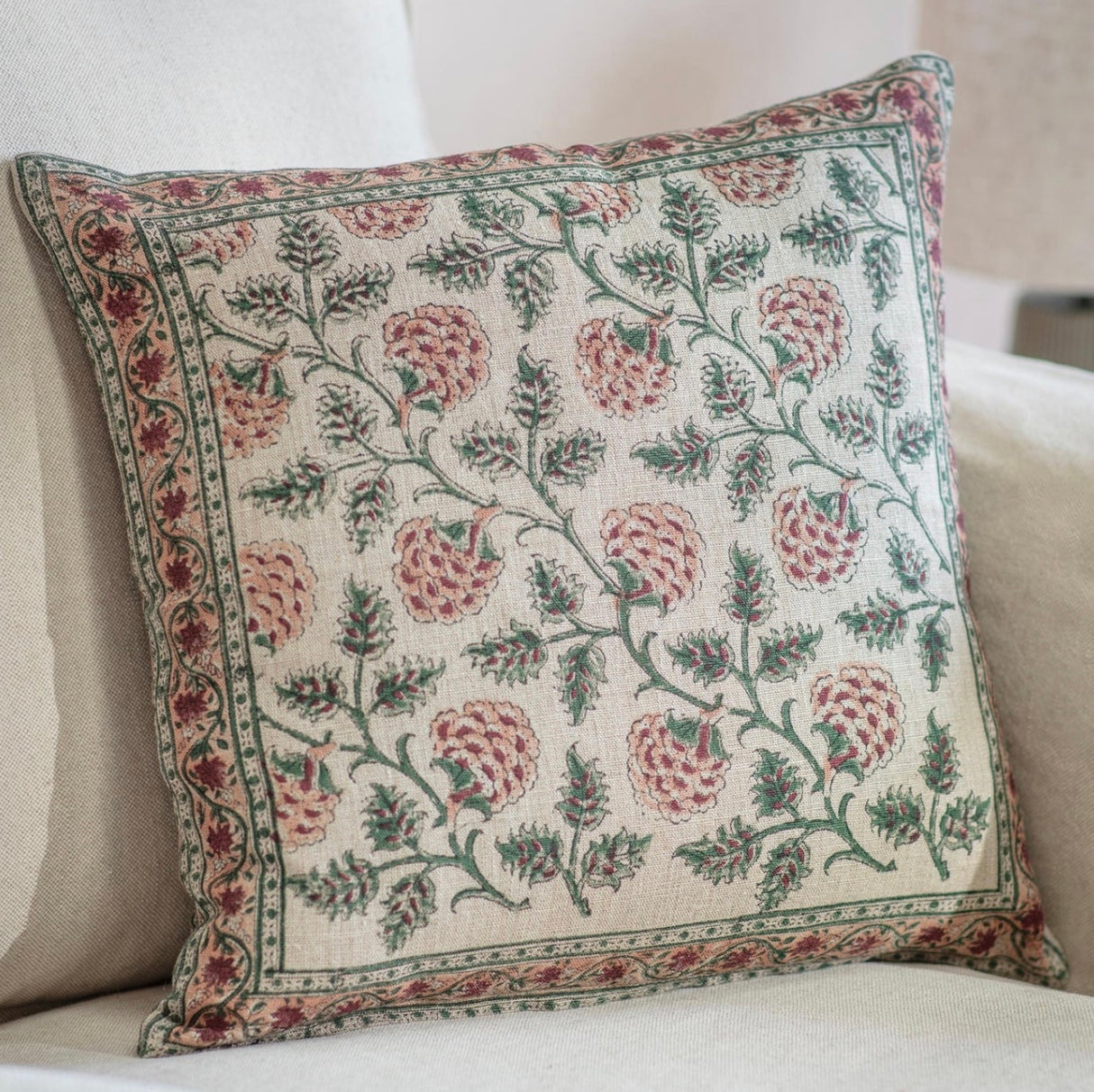 CLARENCE WOODLAND 45CM CUSHION