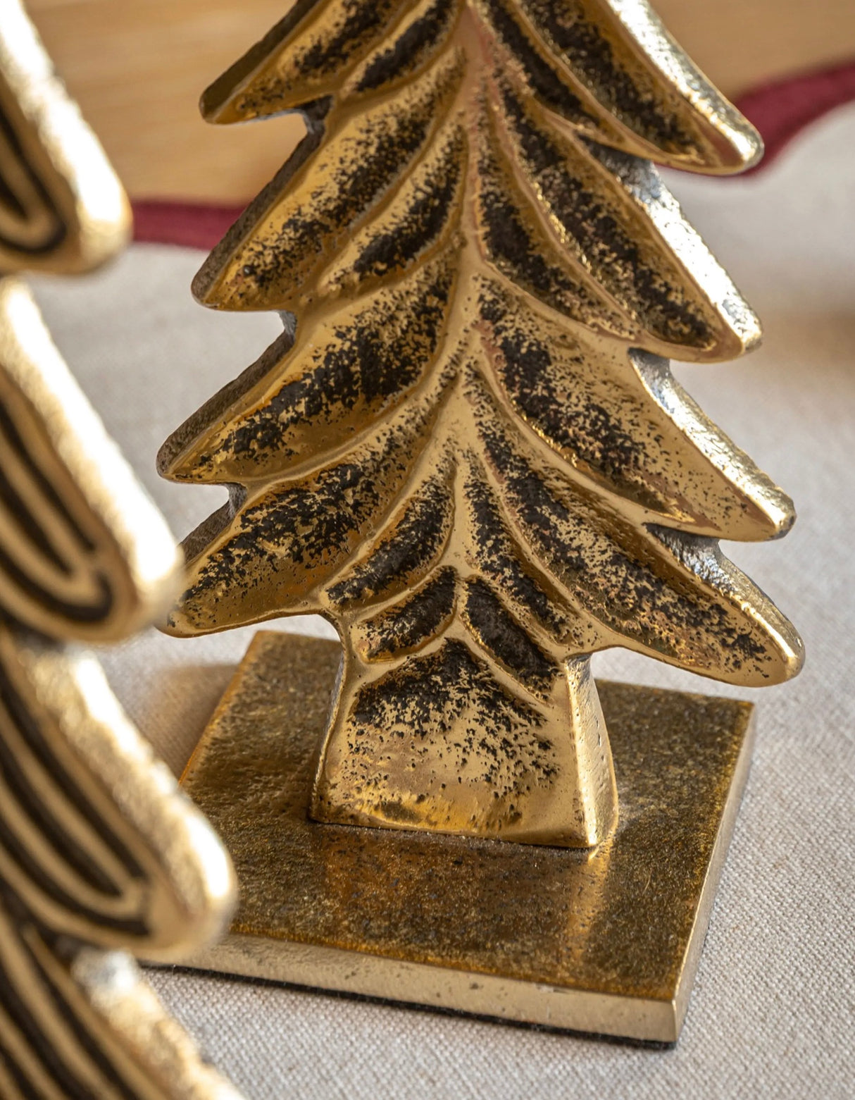 Heritage Set of 3 Tree Ornaments Gold