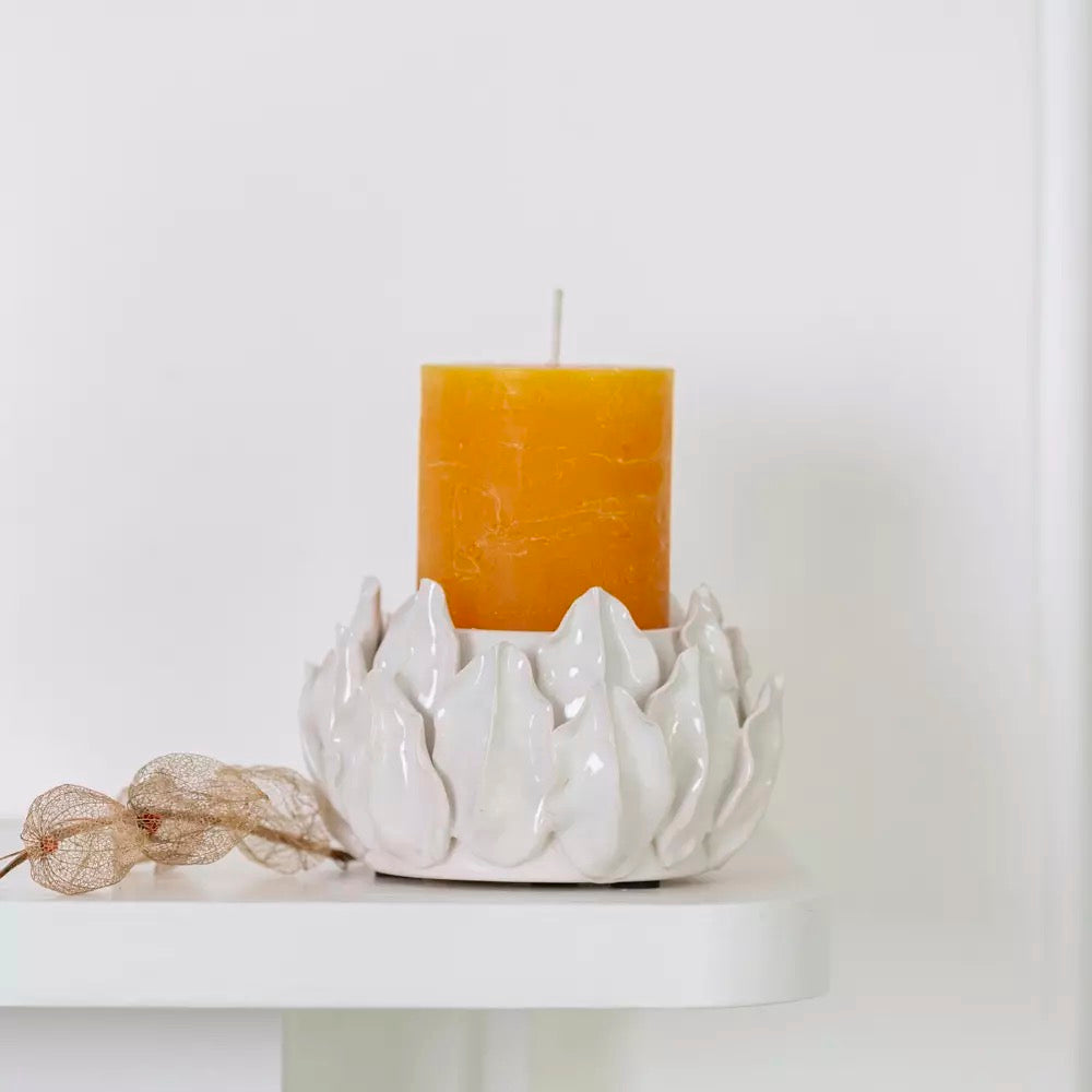 Artichoke Pillar Candle Holder white