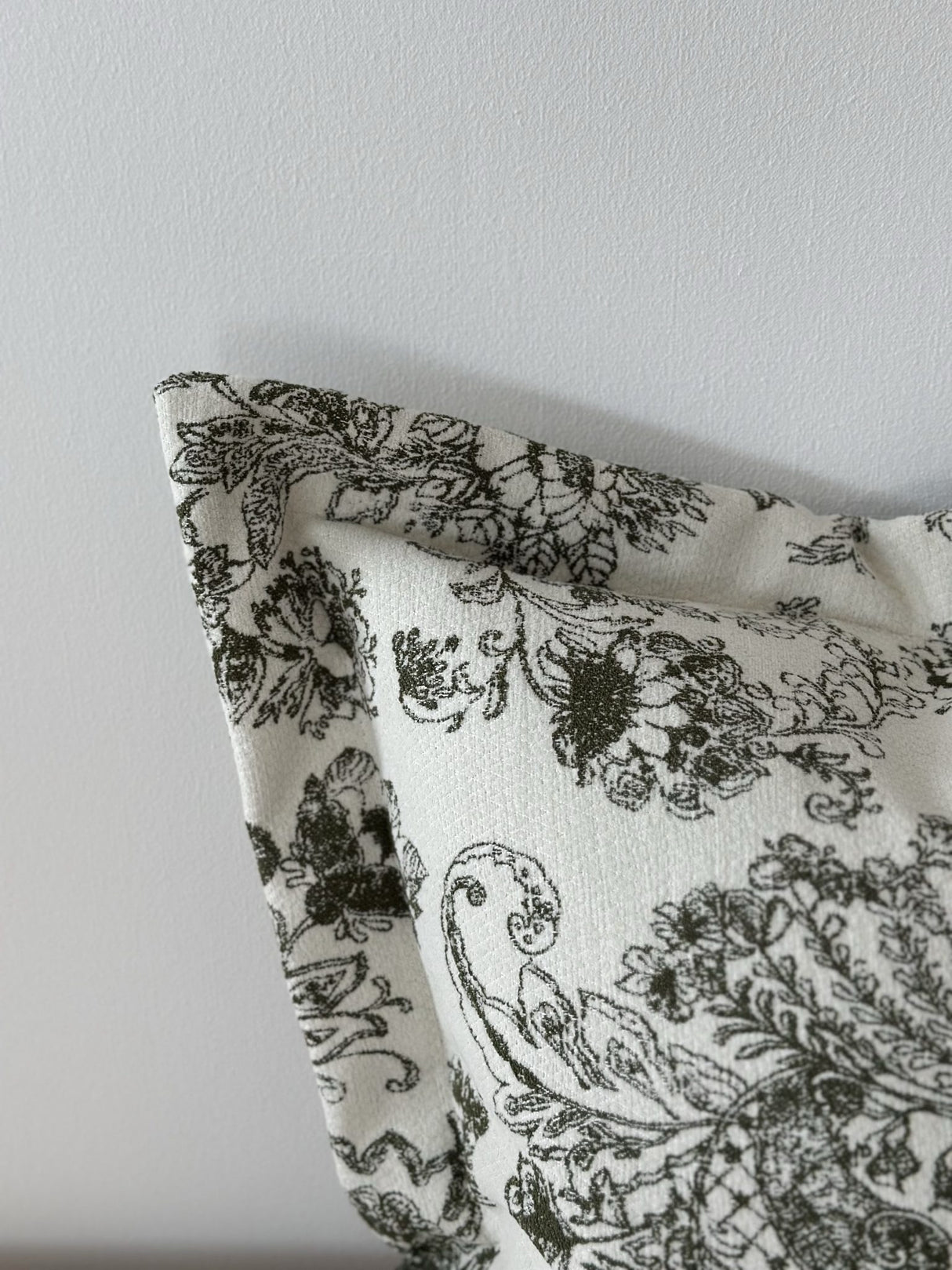 Eve Olive Floral Print