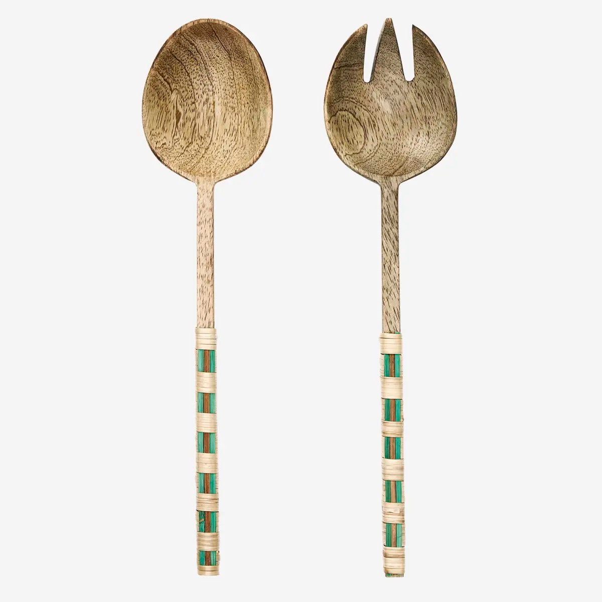 WOODEN SALAD SET W/ BAMBOO