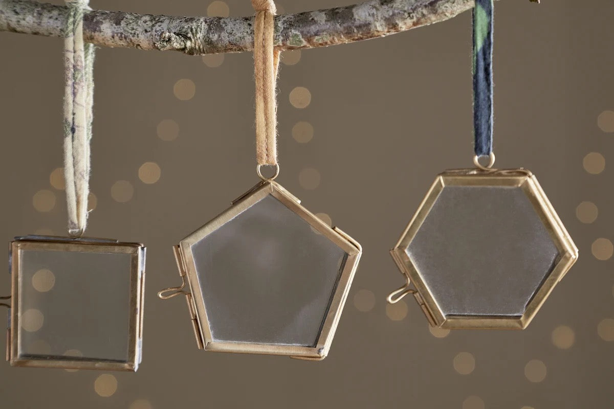 Tiny Kiko Frame Decorations - Aged Antique - (Set of 4)
