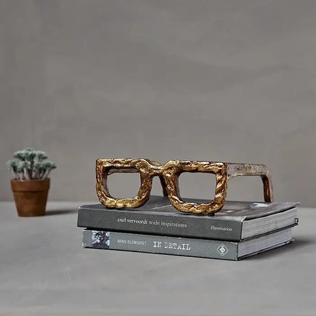 ELTON SCULPTURE - ABIGAIL AHERN