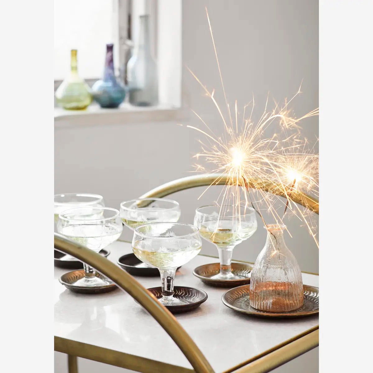 HAMMERED ALUMINIUM TRAYS -BLACK S/2