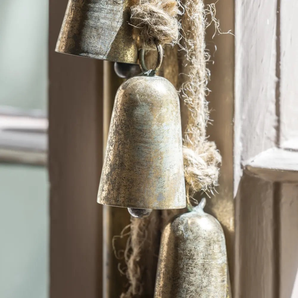 Jingle Bells on Rope
