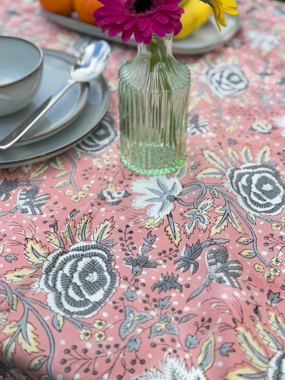 GARMI - Light Pink Grey Floral table cloth