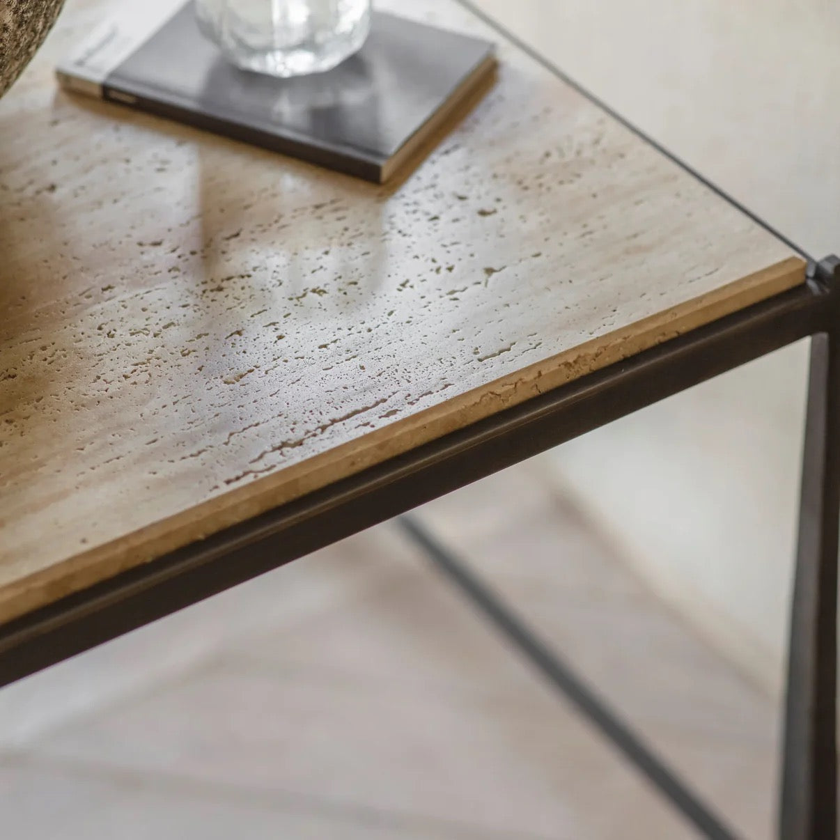 WELLINGTON SIDE TABLE