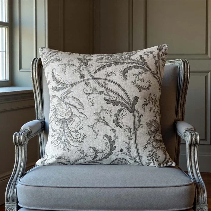 DREAMMERE LICHEN/GREY CUSHION