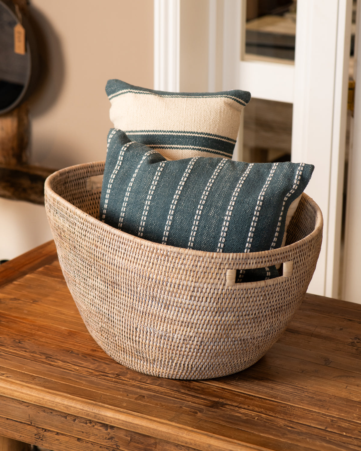 RATTAN TAPERED LAUNDRY BASKETS