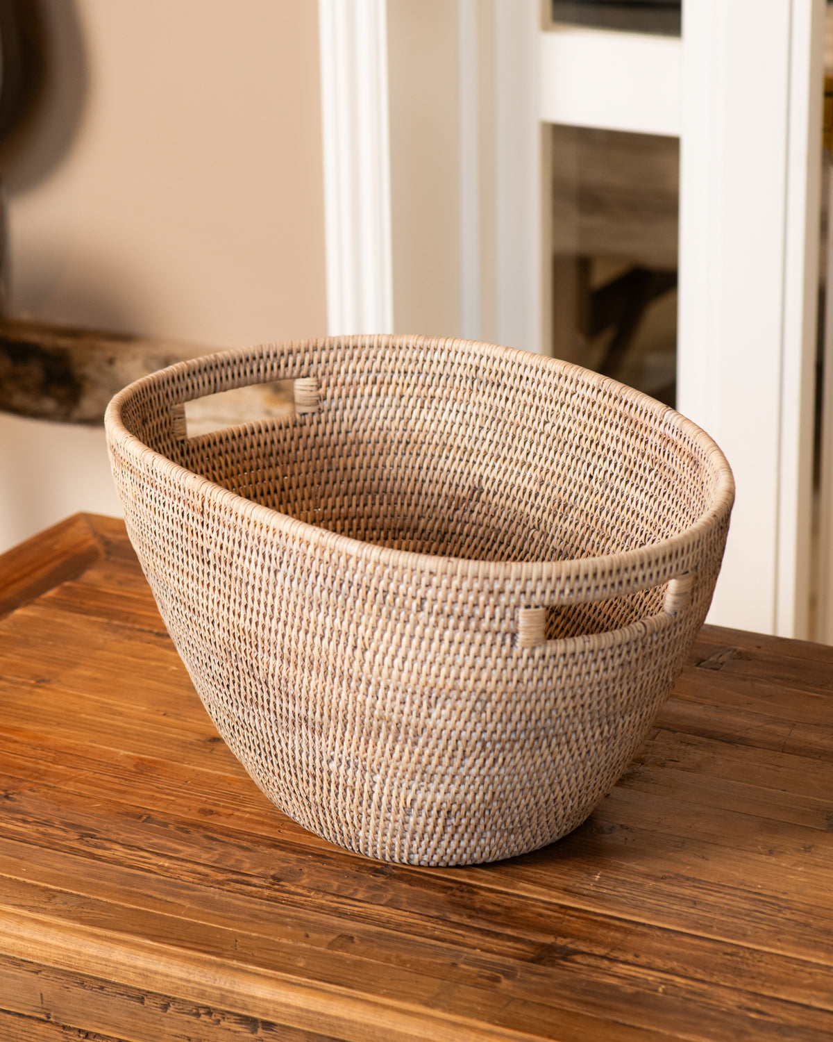RATTAN TAPERED LAUNDRY BASKETS