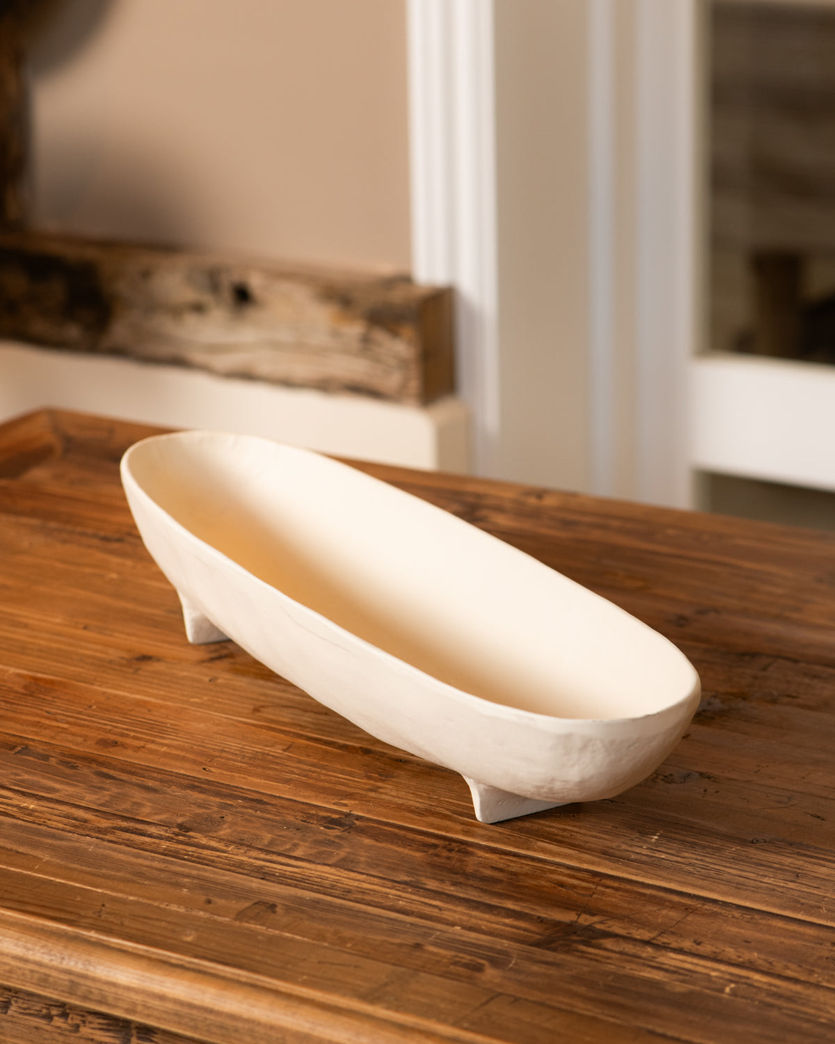 White Dish on Base 50cm ROSANA WHITE