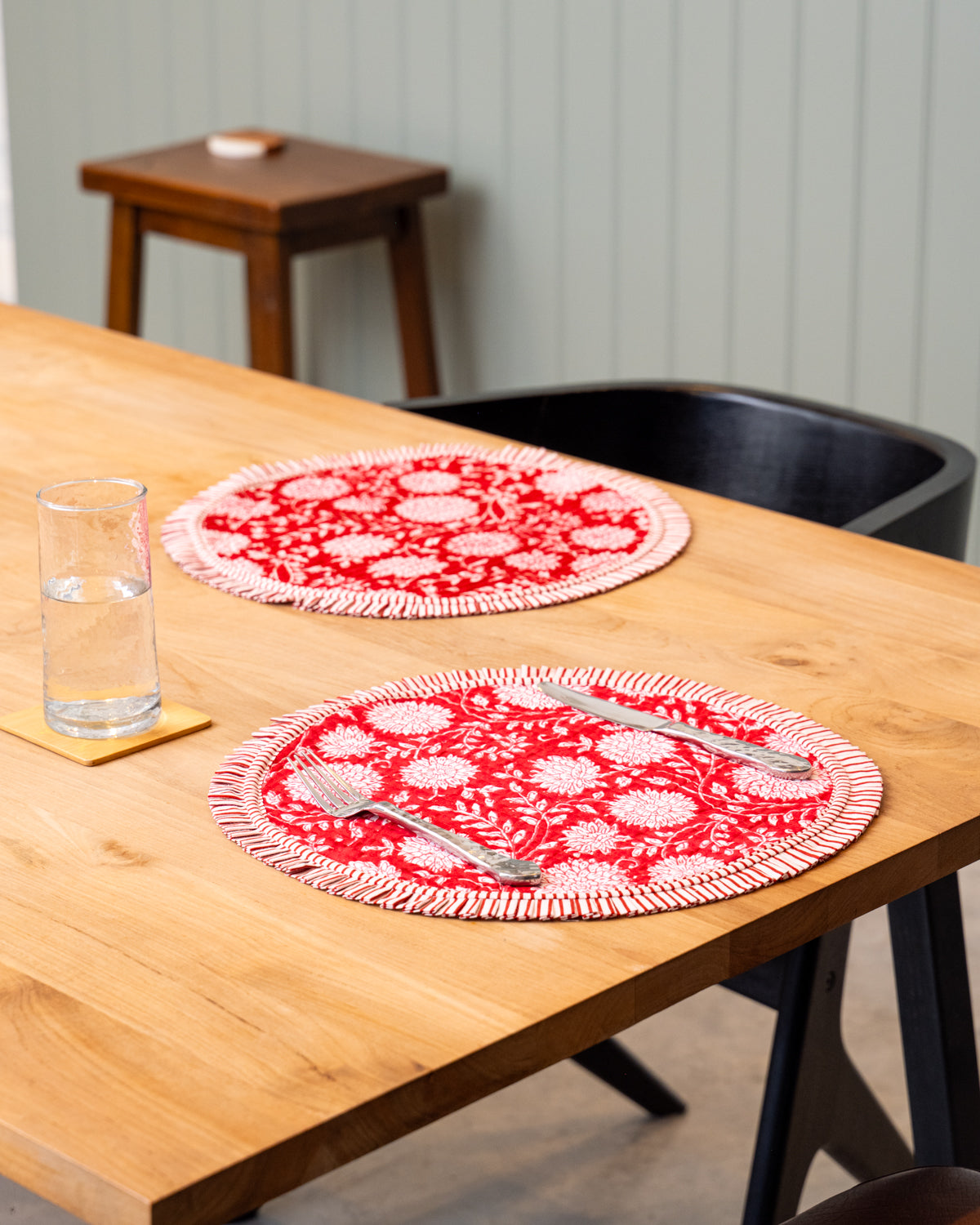 Traditional block print Red floral round table mat with frill S/6
