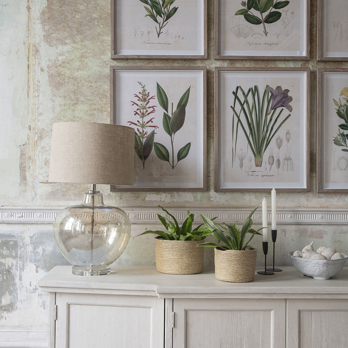 CLIFTON AMBER GLASS LAMP WITH SHADE