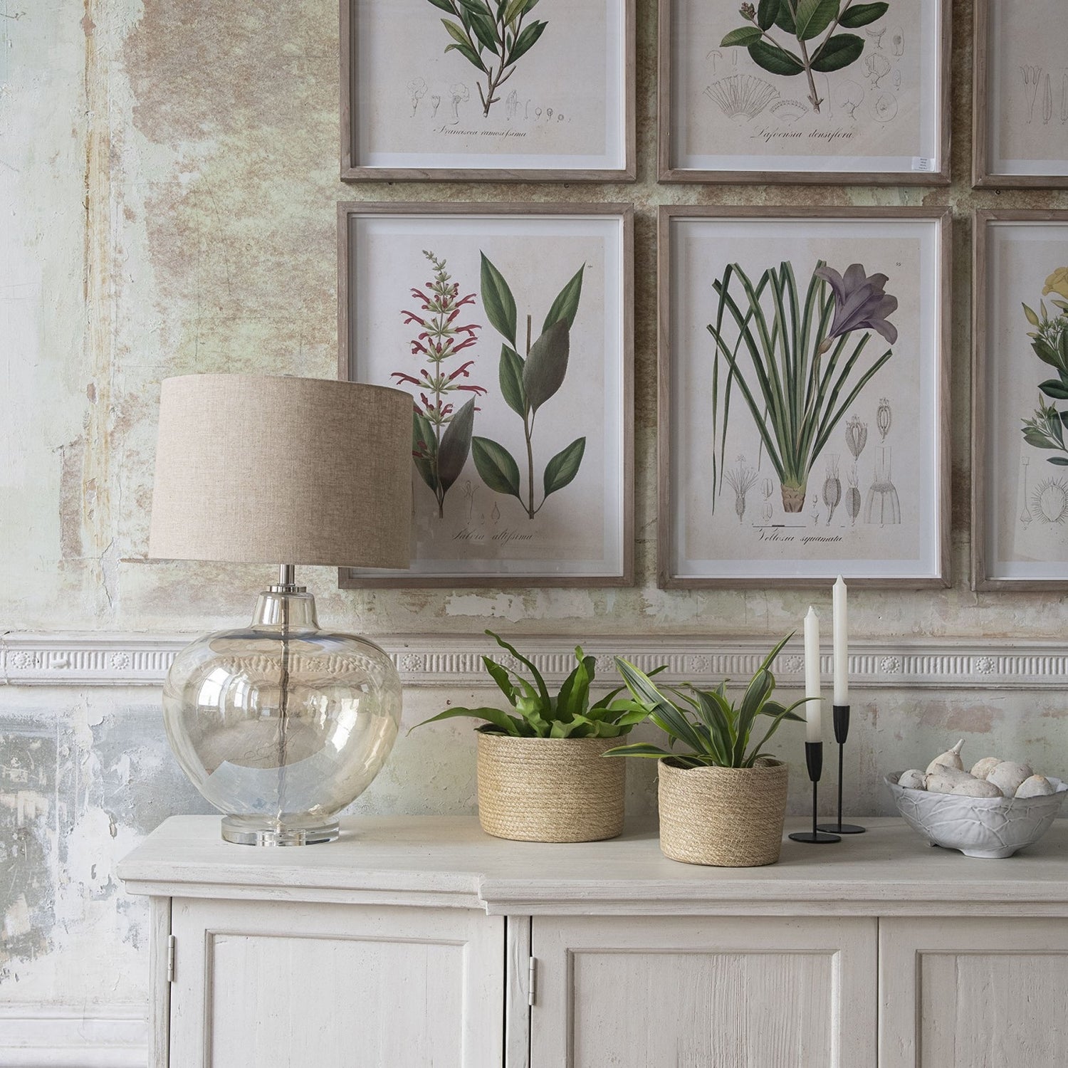 CLIFTON AMBER GLASS LAMP WITH SHADE