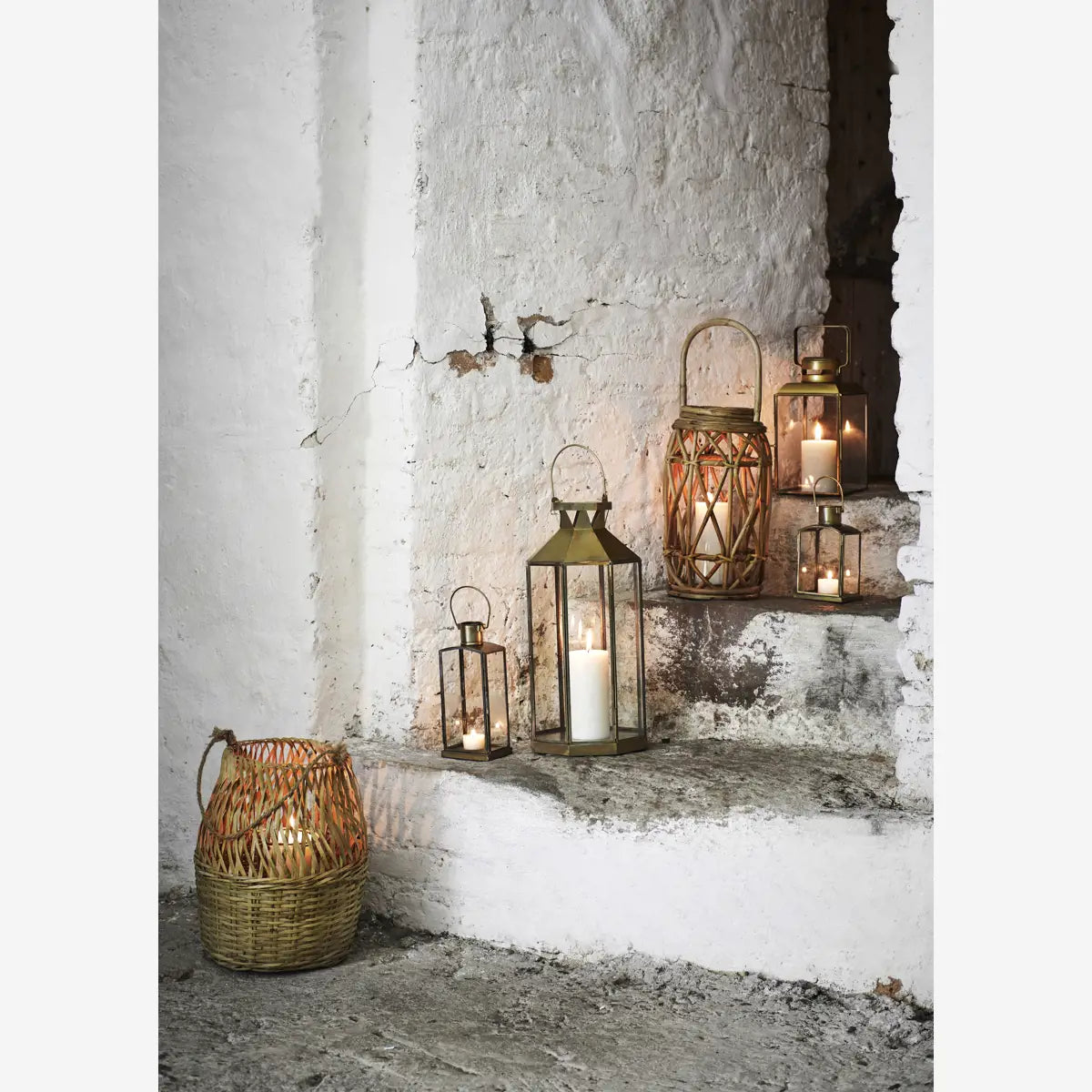 madam stoltz iron lantern