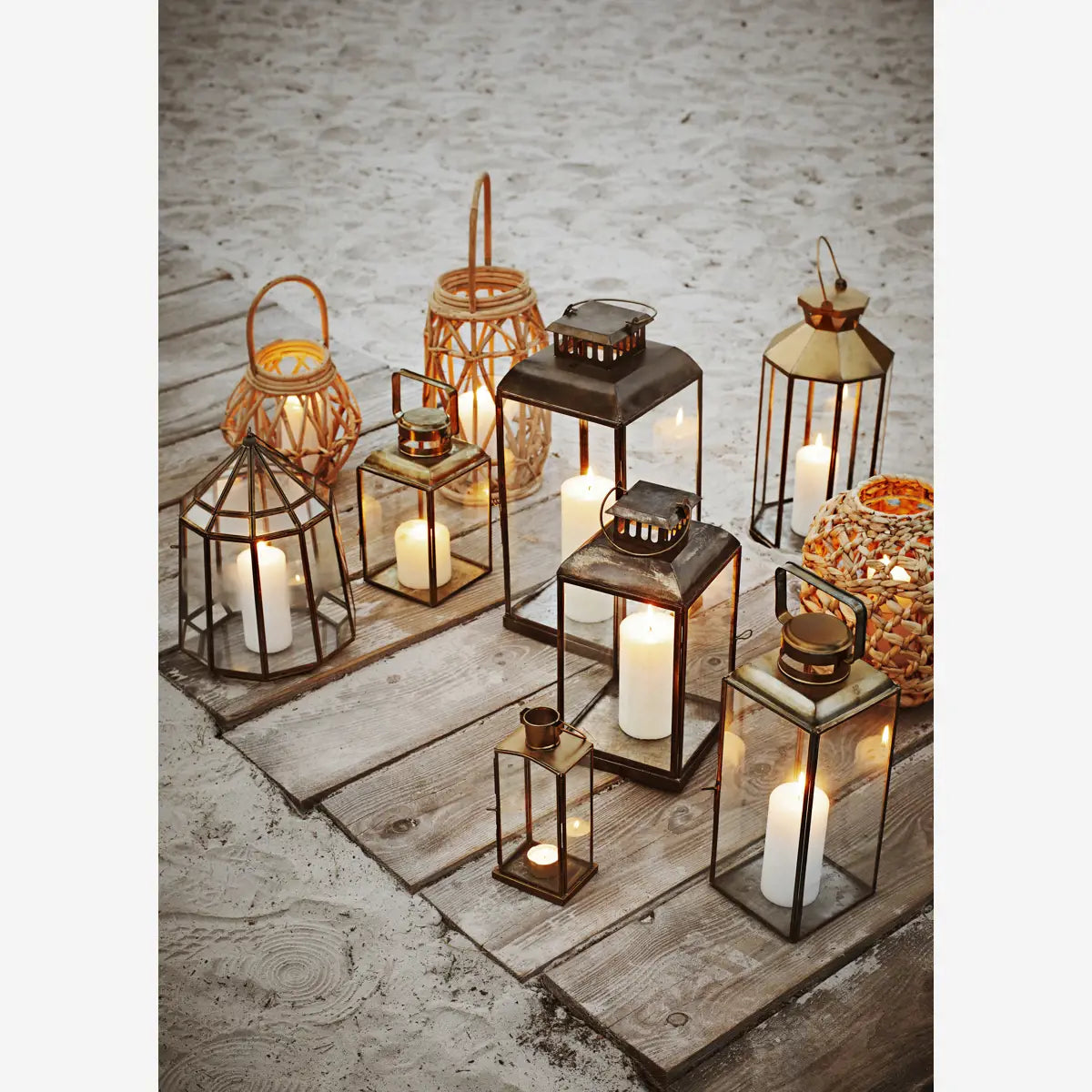 IRON LANTERN - 2 SIZES