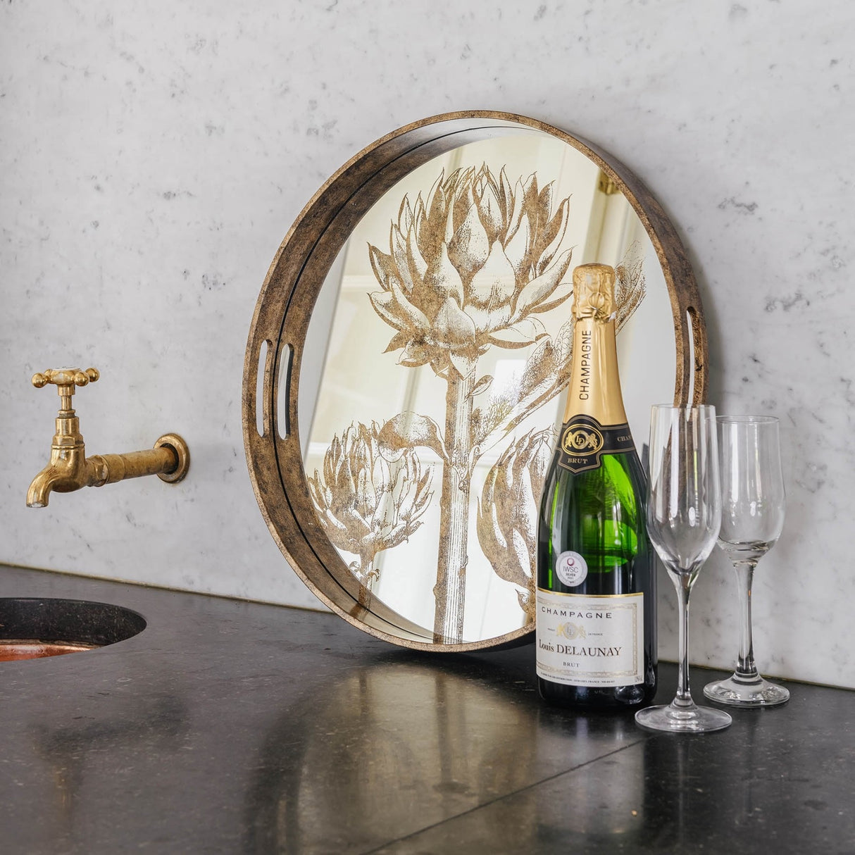 WALTHAM ROUND MIRRORED ARTICHOKE TRAY