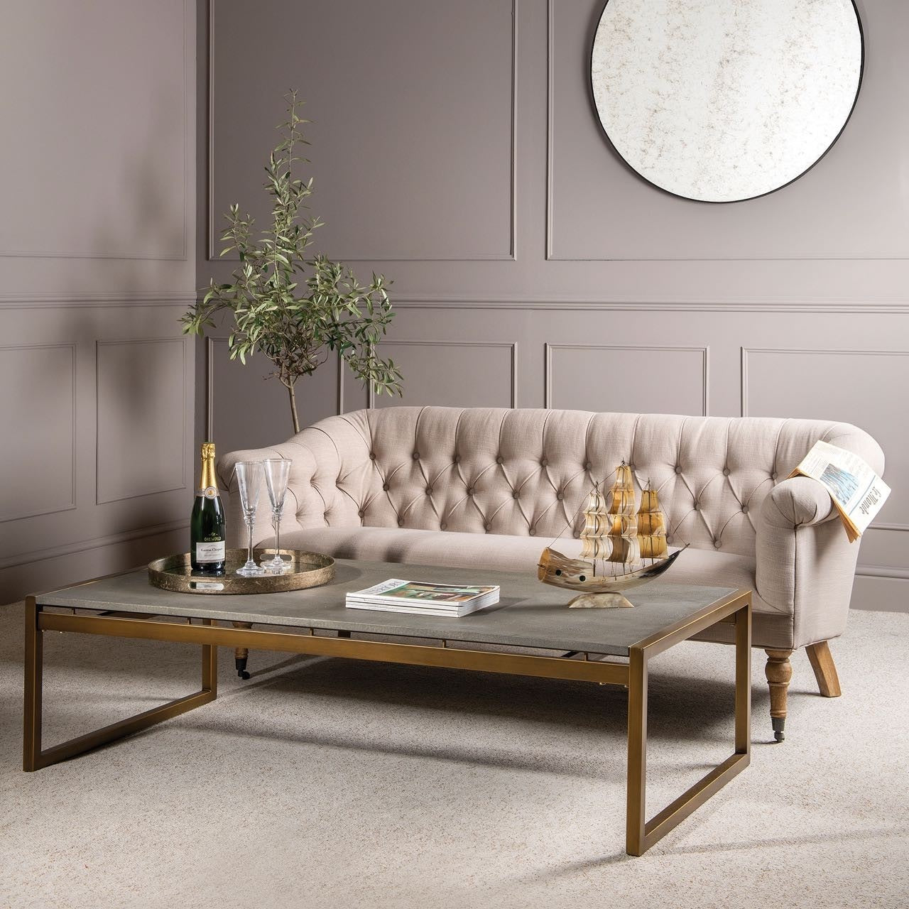 WALTHAM ROUND MIRRORED COW PARSLEY TRAY - 2 sizes