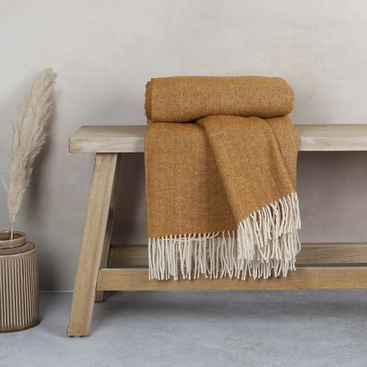 ANNA PURE WOOL THROW - OCHRE