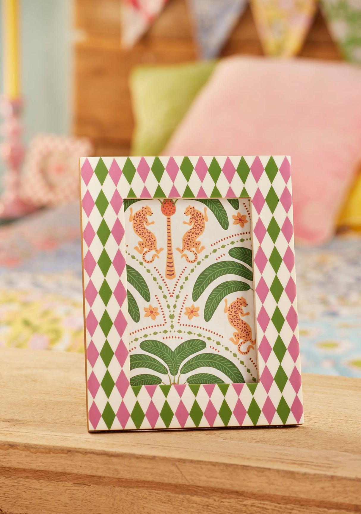 Harlequin Photo Frame, fits photo 7x5"