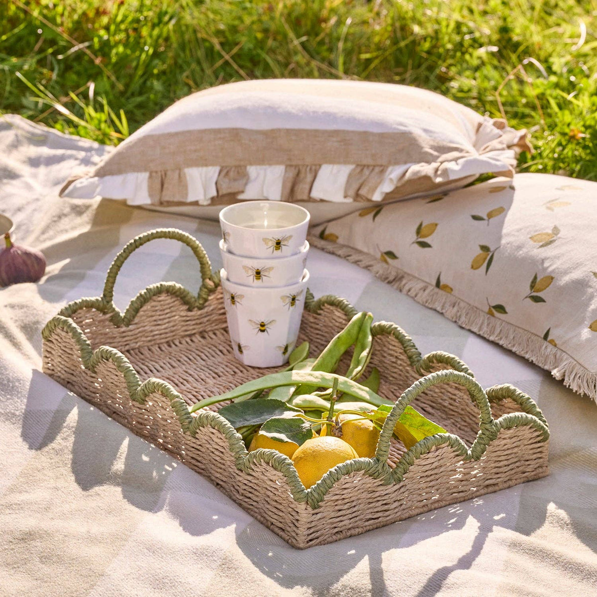 Scalloped Green Edge Tray