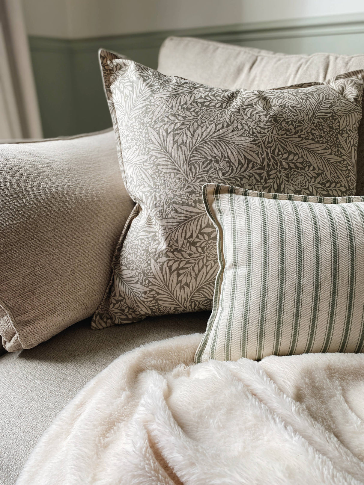 The Delilah Green Floral Oxford Edge Cushion