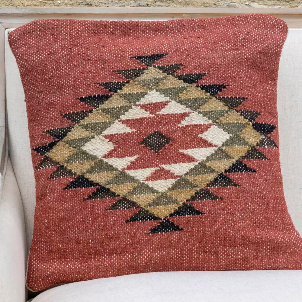 Jute Cushion Onduli