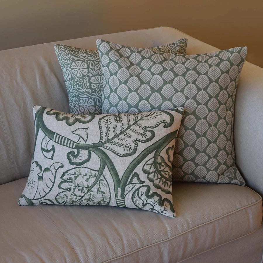 PARVATI CUSHION - OLIVE