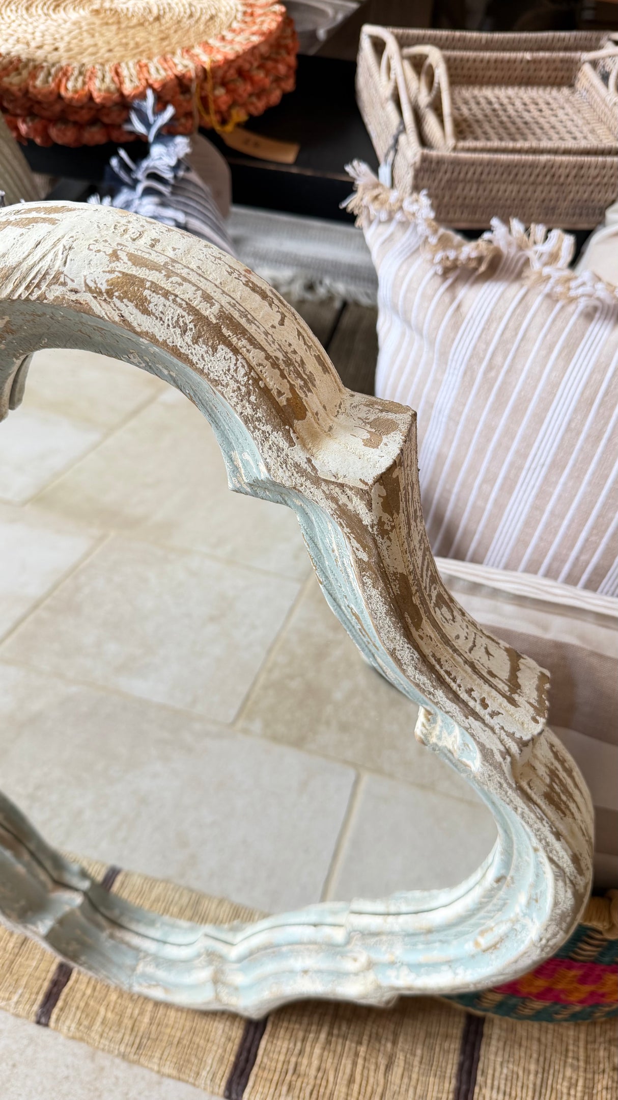 PORTREE SCALLOPED MIRROR
