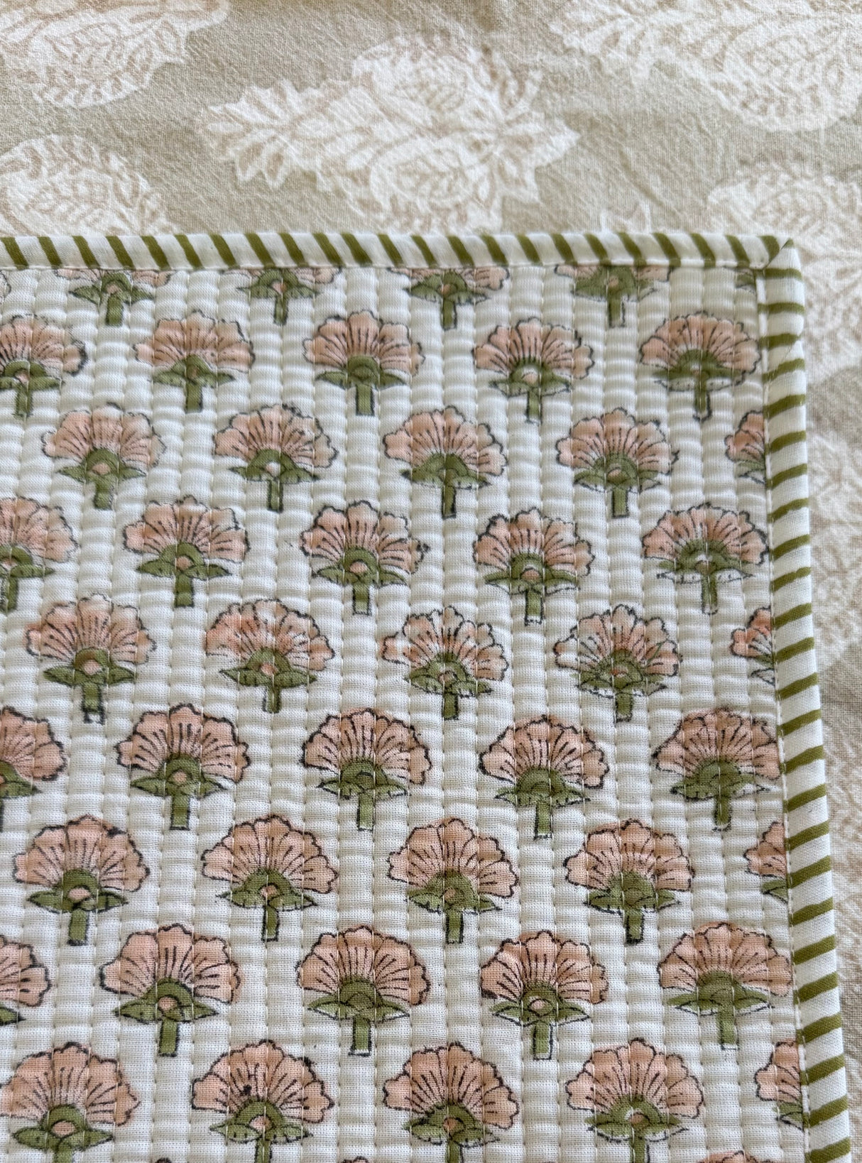 ANILA - Traditional block print quilted placemat S/6