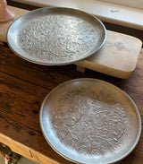 Set/2 Silver Embossed Aluminium Trays