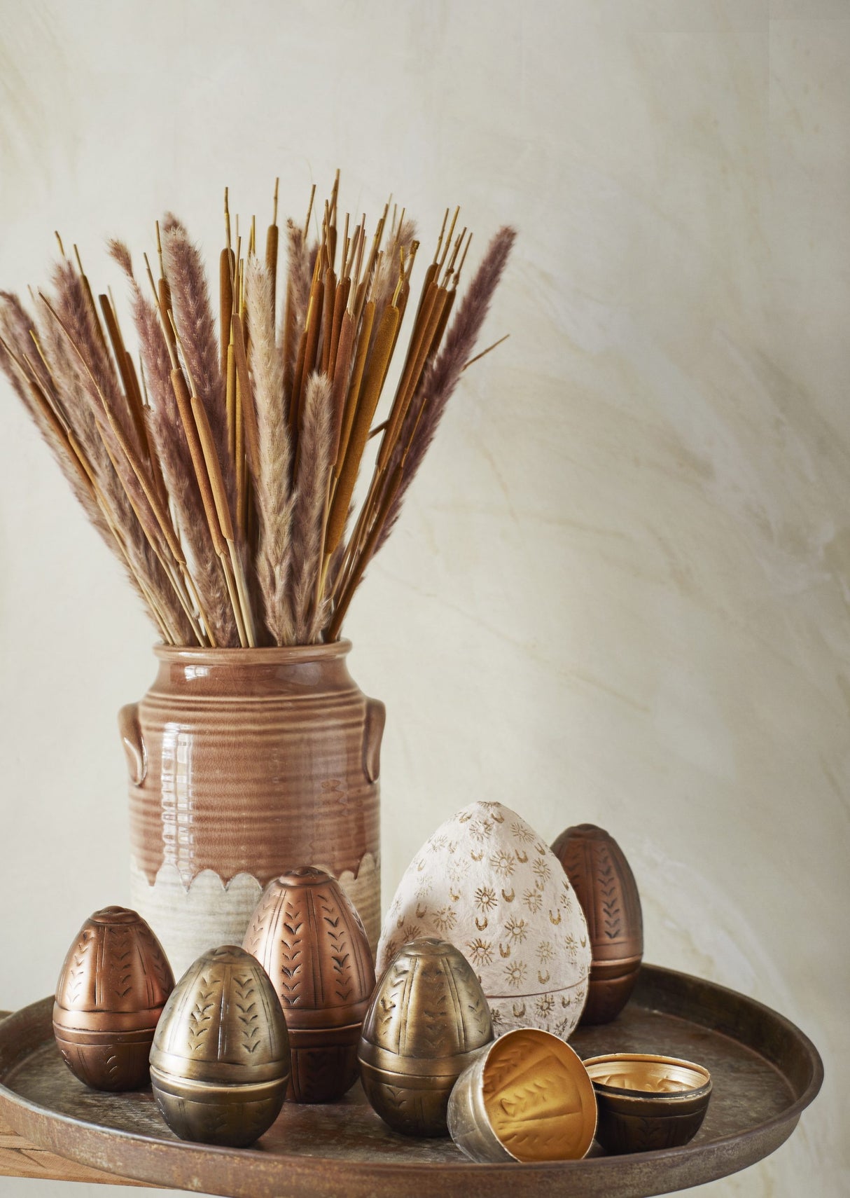 RECYCLED STONEWARE JAR