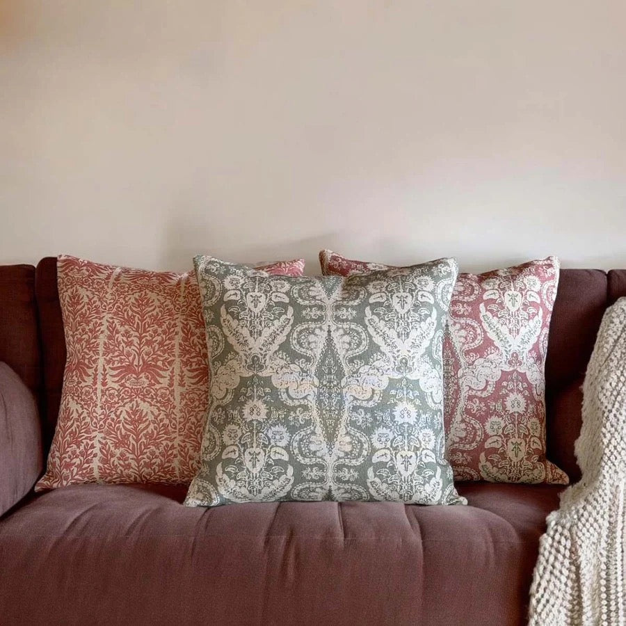 ORIENTAL GARDEN, ROUGE CUSHION