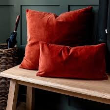 FOXCOTE CUSHION | 50X30 | RUST | VELVET