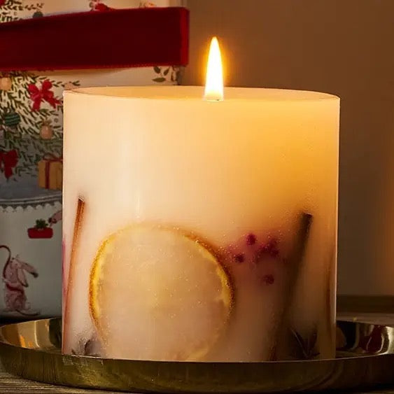 Silent Night Botanical Candle