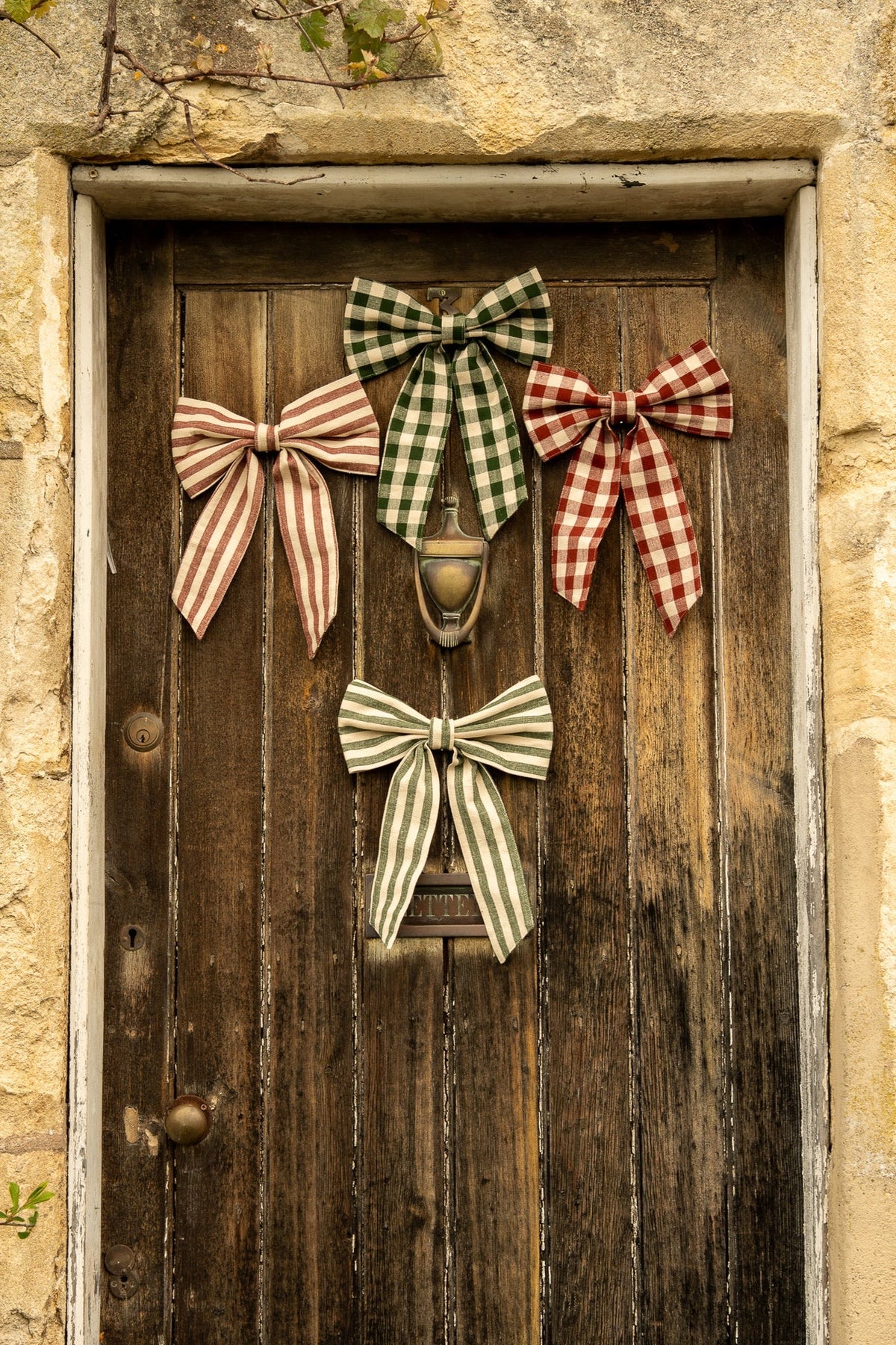 Small Stripe Bow - 2 Colours