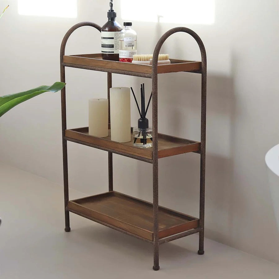 RUSTIC TIERED TIDY