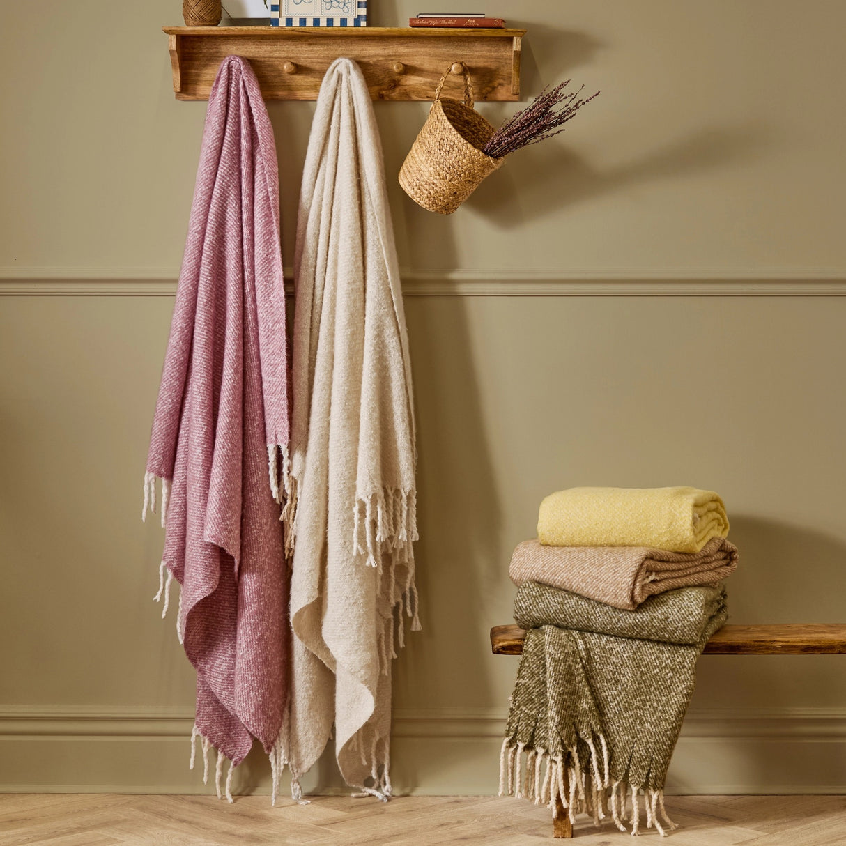 Isla Woven Tasselled Throw - 3 colours