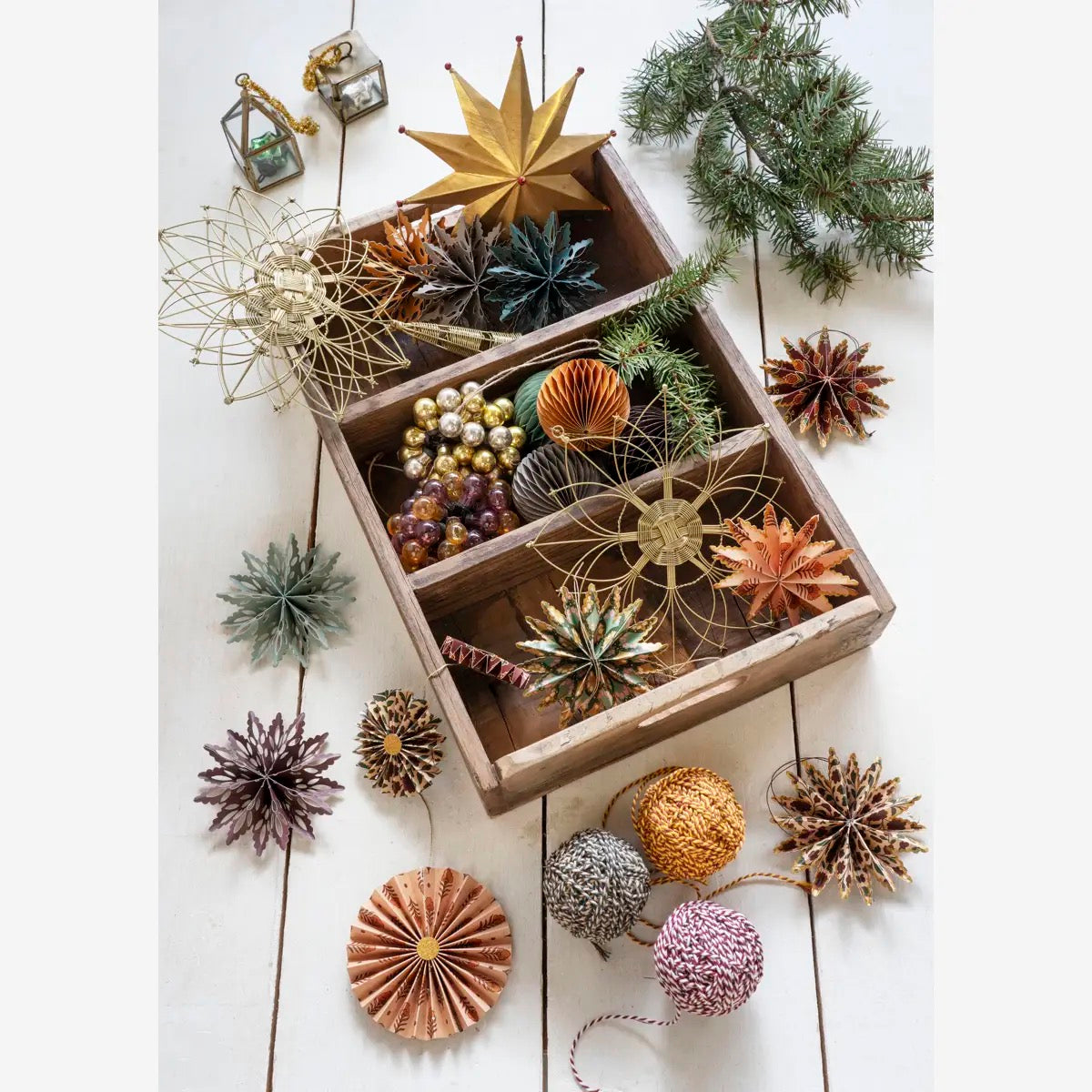 RECYCLED WOODEN TRAY W/ DIVIDERS