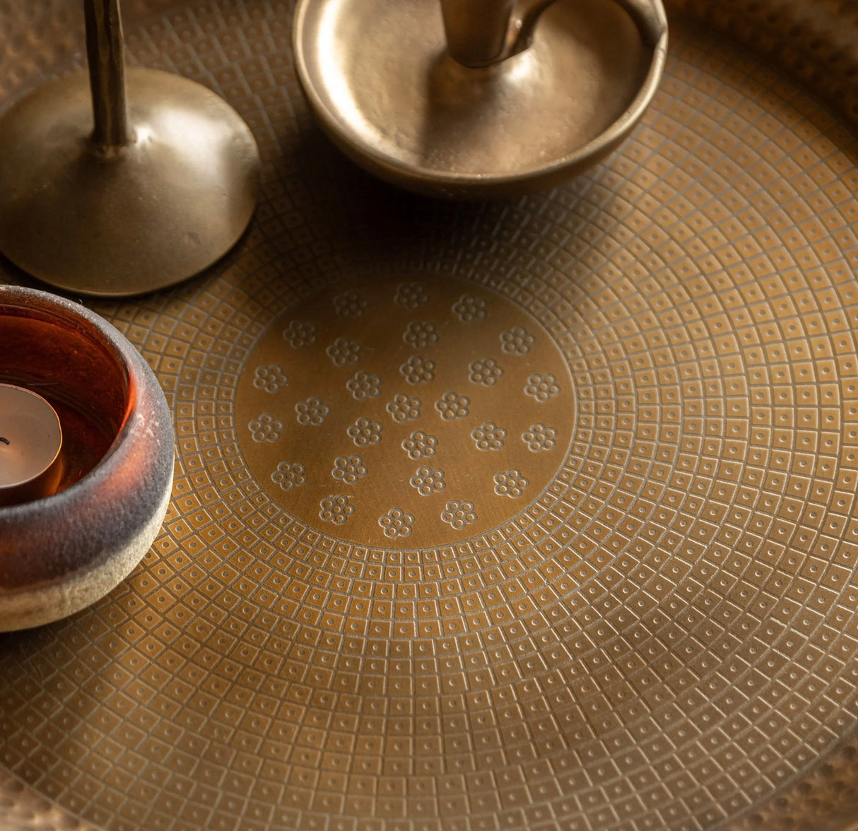 Zikka Metal Tray Gold