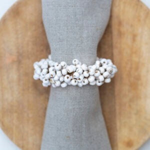 🔍White Berry Wooden Napkin Ring S/4