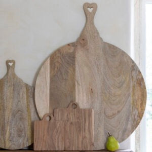 Mango Serving Board With Feet 47cm