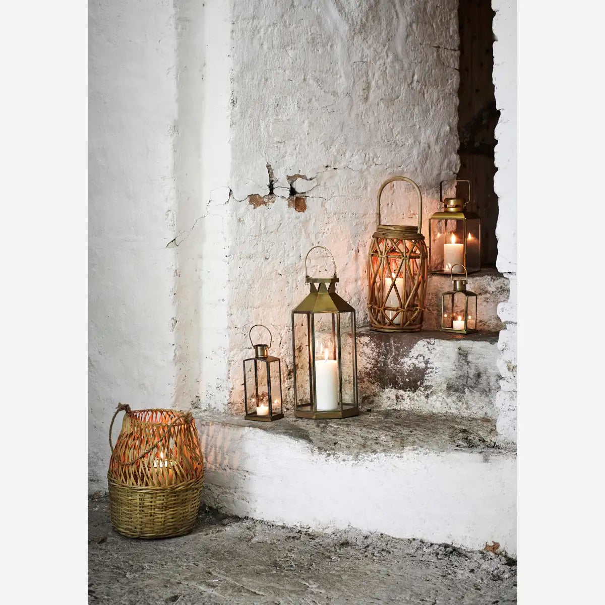 IRON LANTERN - 2 SIZES