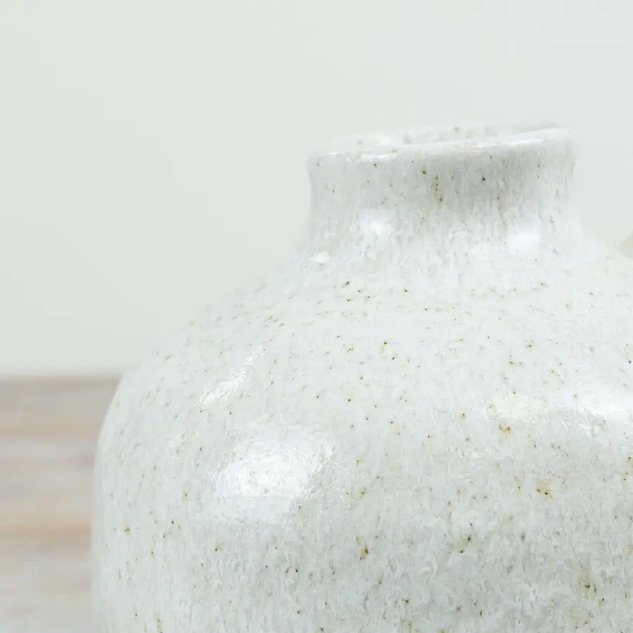 WHITE BONNIE VASE, SMALL